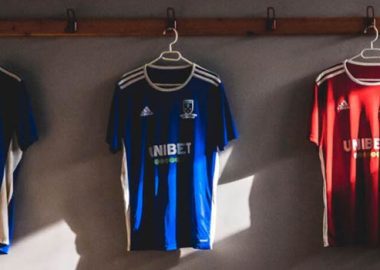 unibet teamsponsor gratis shirts