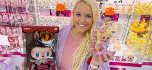 Hoe werkt een grijpmachine op de kermis en tips om te winnen